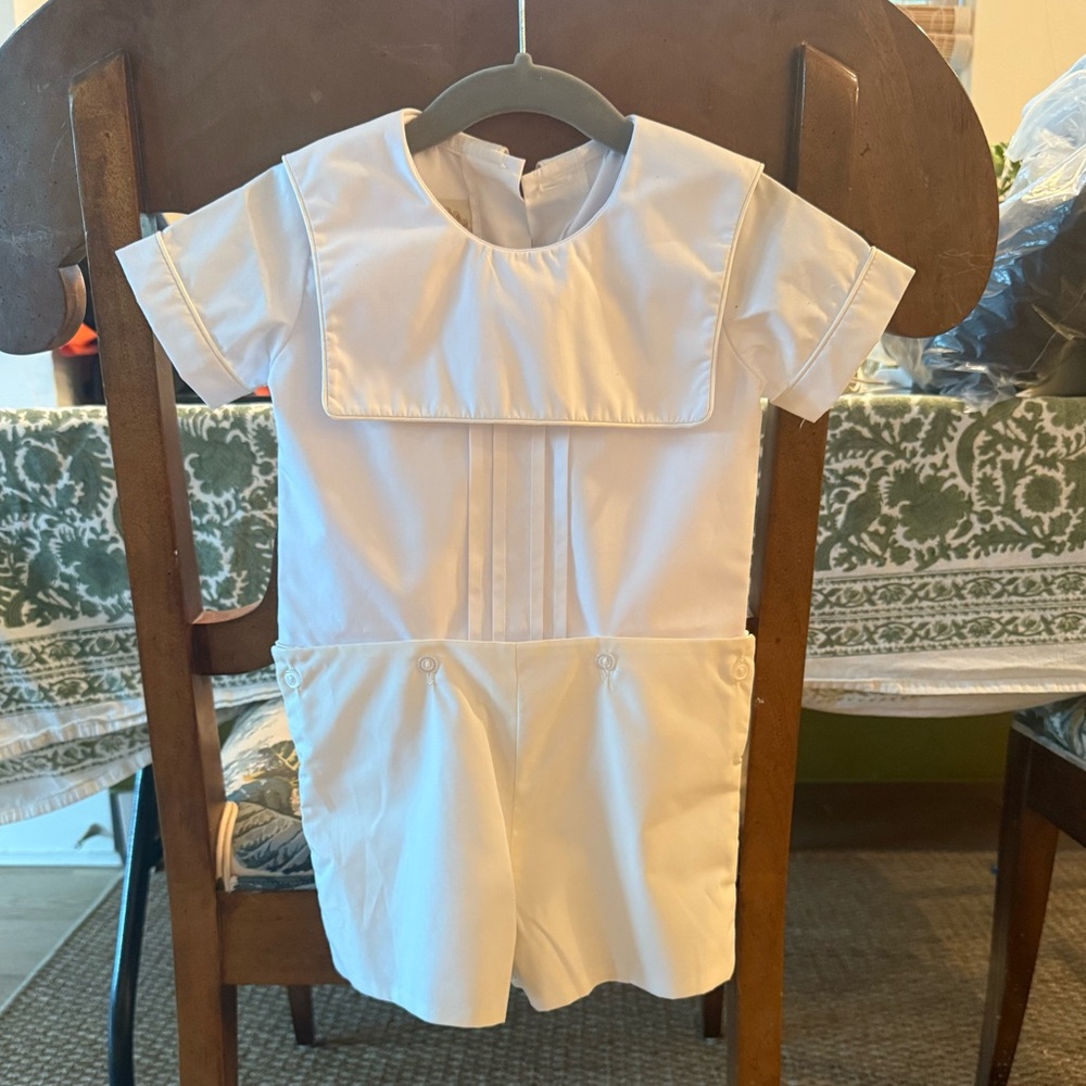 NWT The Beaufort Bonnet Company Cream and White Button-In Size 12T-18T